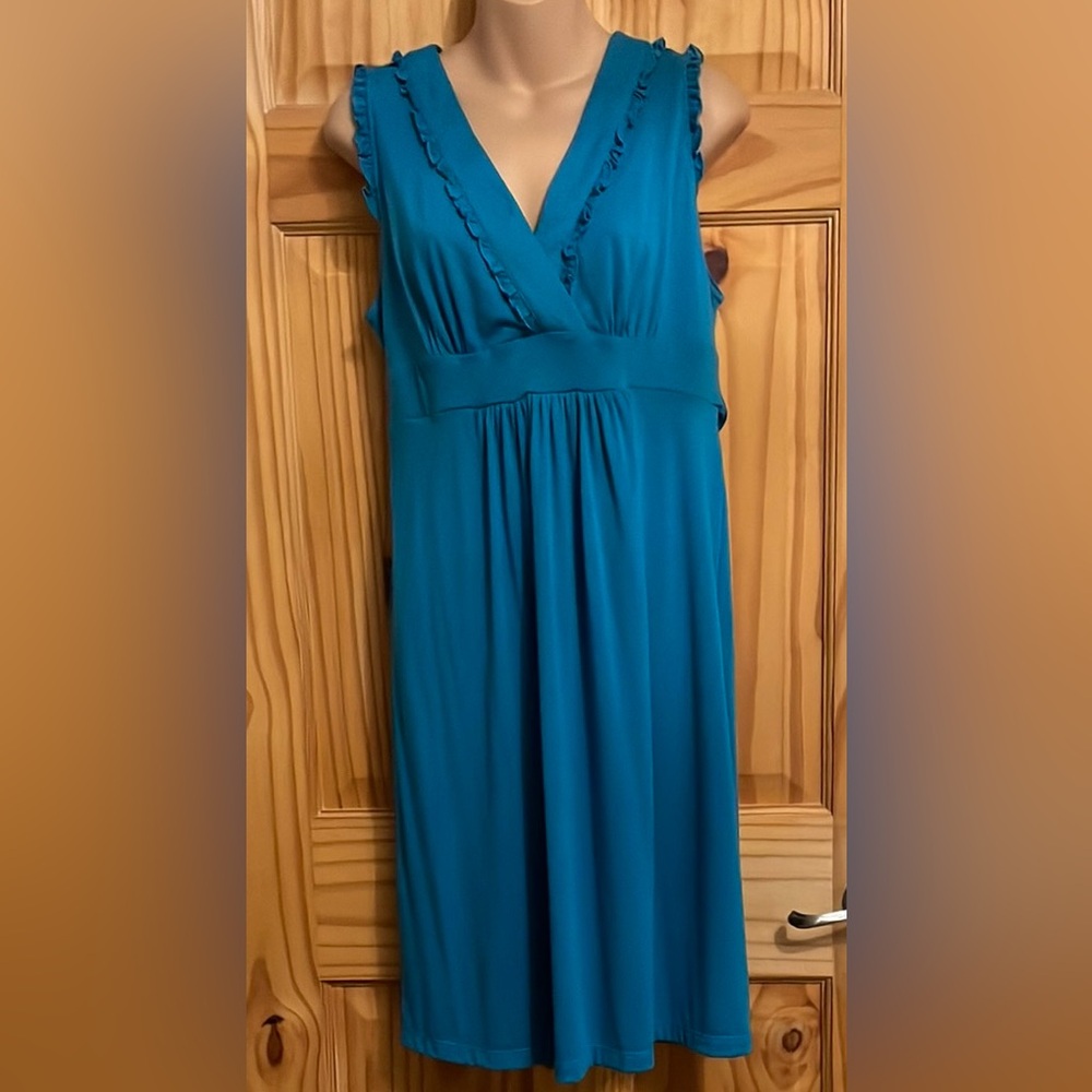 Faded Glory Blue Sleeveless V-Neck very soft Dress. (Necklace not included)
